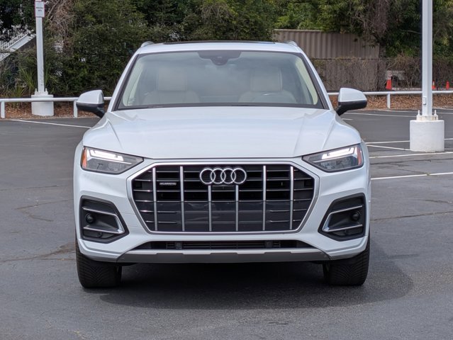 Used 2021 Audi Q5 Premium Plus w/ Premium Plus Package image 2
