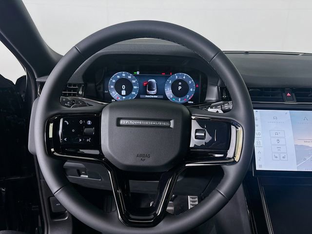 Used 2026 Land Rover Range Rover Evoque Dynamic SE AWD/4WD image 12