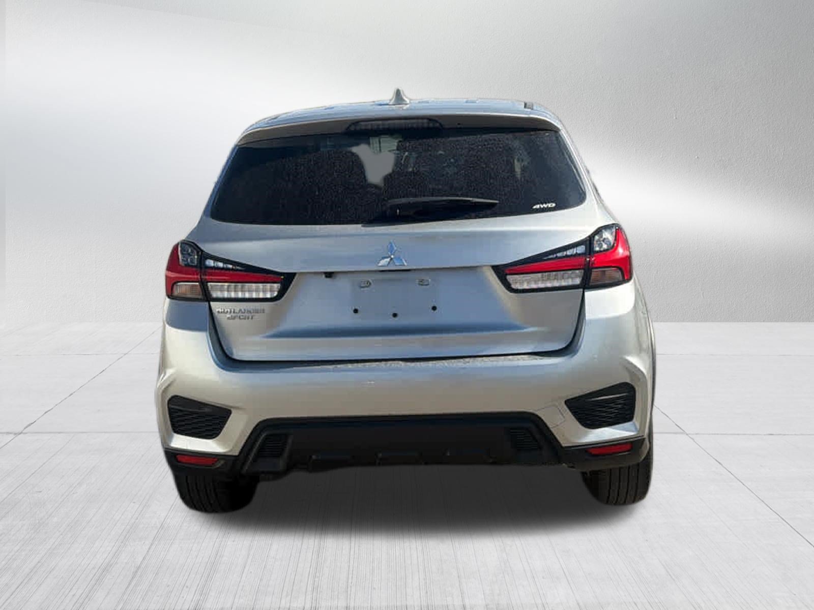 Used 2025 Mitsubishi Outlander Sport ES AWD/4WD image 5
