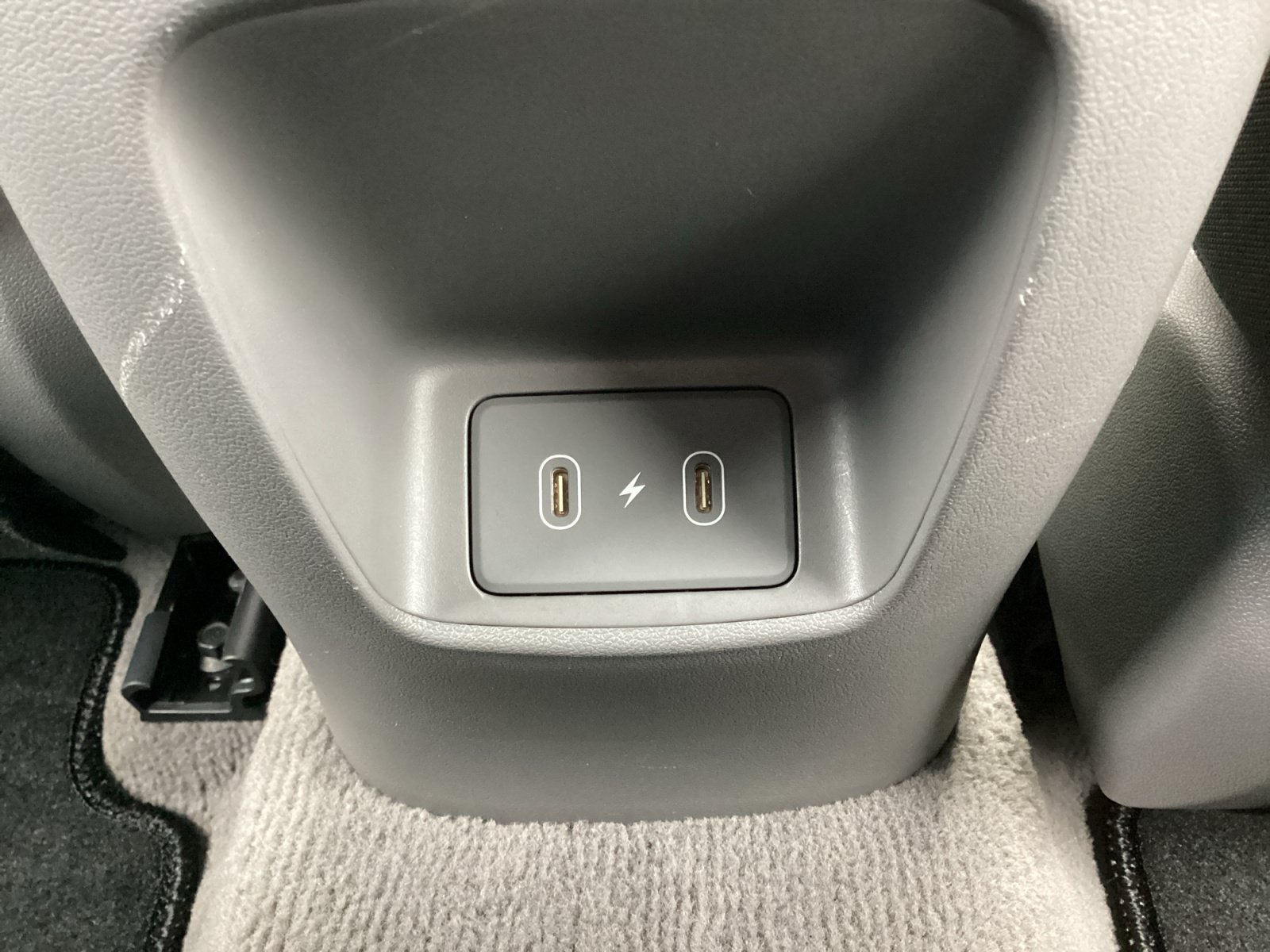 Used 2024 Hyundai Elantra SE FWD image 27