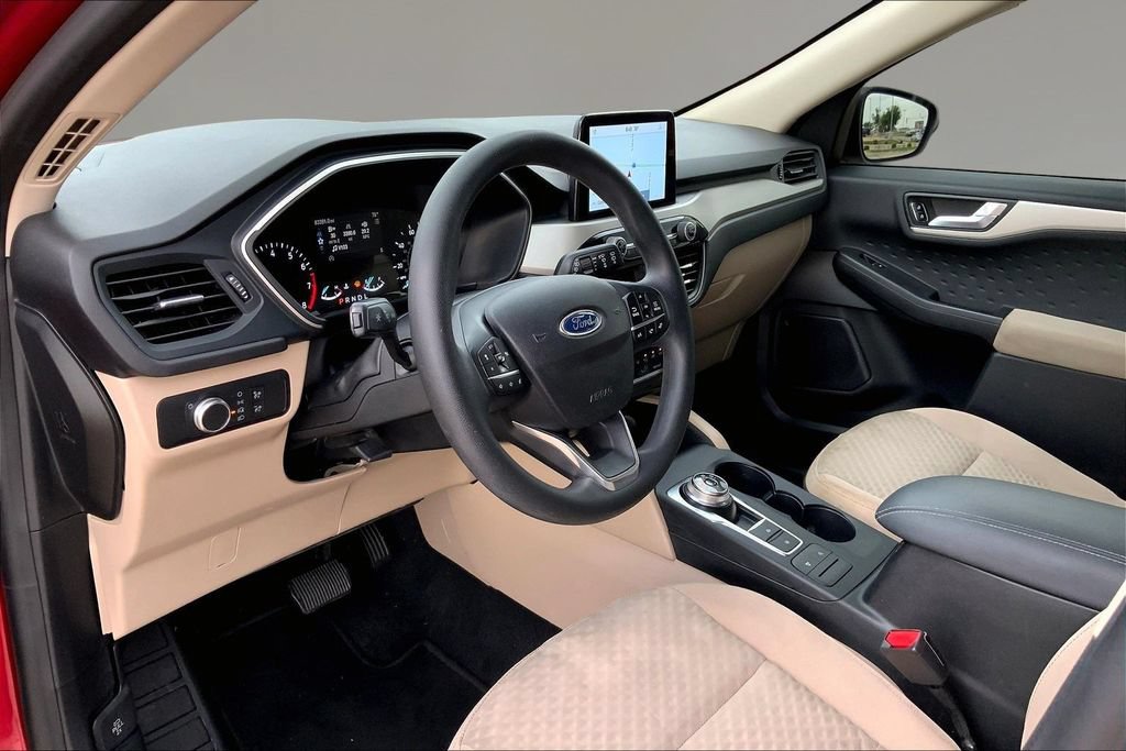 Used 2020 Ford Escape SE FWD image 14