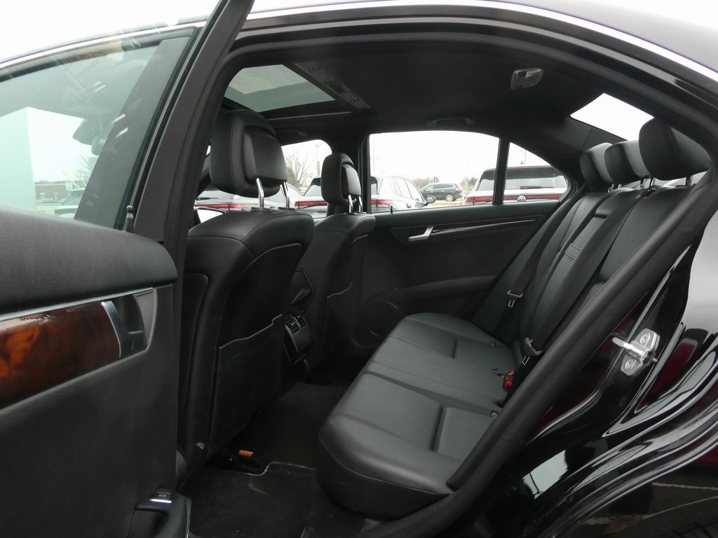 Used 2012 Mercedes-Benz C 300 4MATIC Sedan image 31