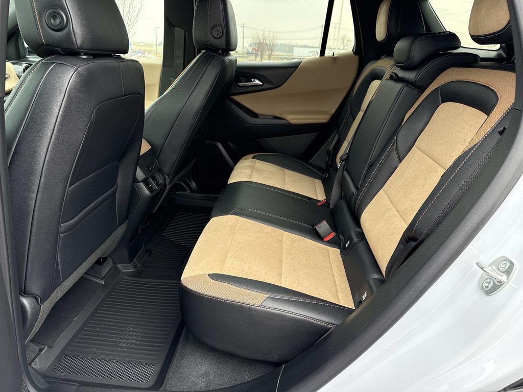 New 2026 Chevrolet Equinox ACTIV w/ Convenience Package III AWD/4WD image 10