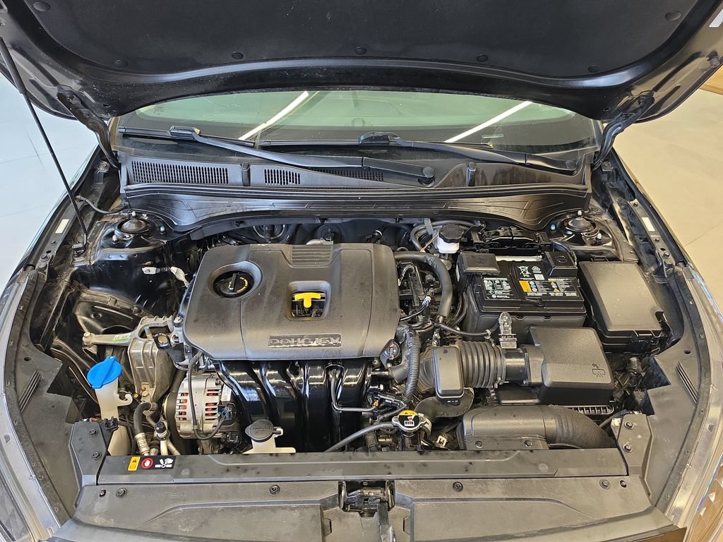 Certified 2024 Kia Forte LXS FWD image 28