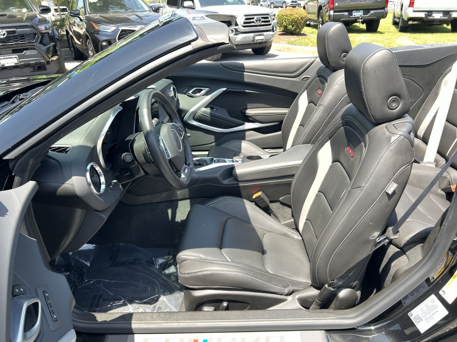 Used 2024 Chevrolet Camaro SS RWD image 13