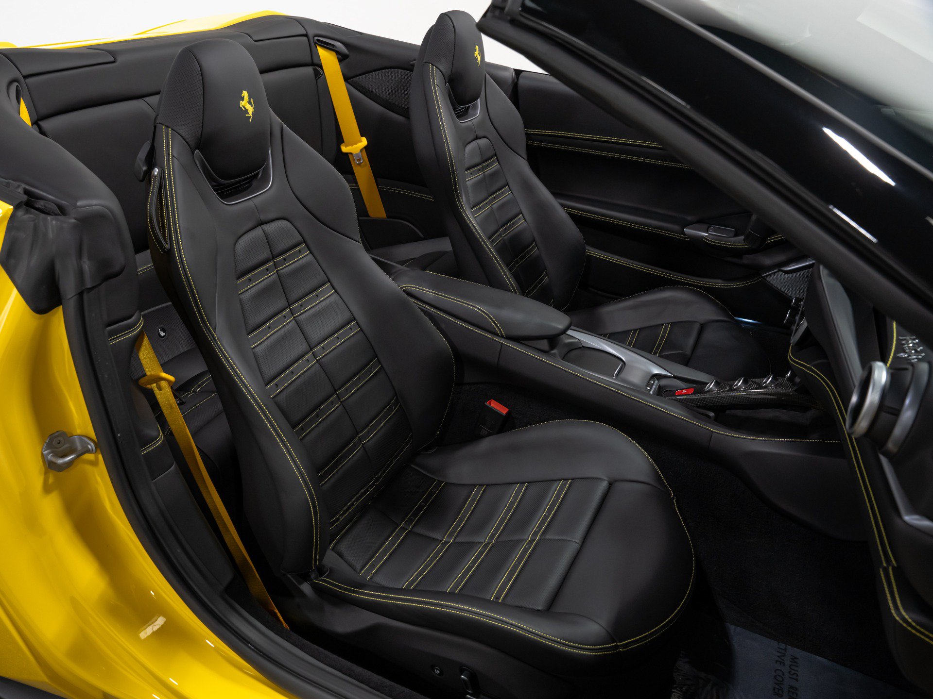 Used 2023 Ferrari Portofino M RWD image 72