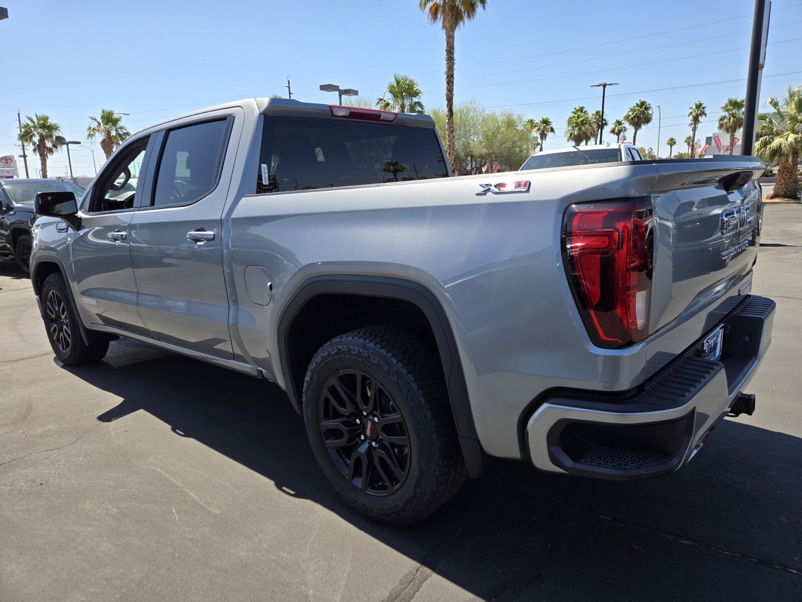New 2025 GMC Sierra 1500 Elevation w/ X31 Off-Road Package AWD/4WD image 3