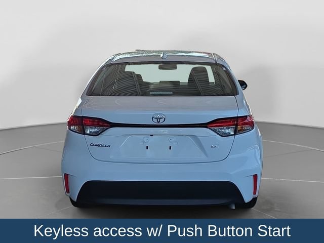 Used 2024 Toyota Corolla LE w/ LE Convenience Package FWD image 7