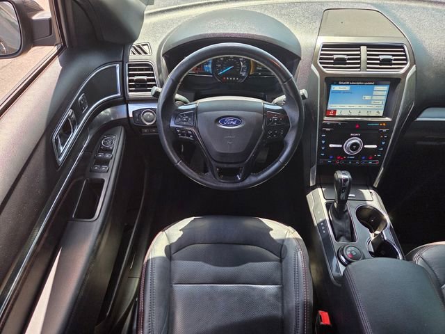 Used 2019 Ford Explorer Sport w/ Equipment Group 401A AWD/4WD image 14