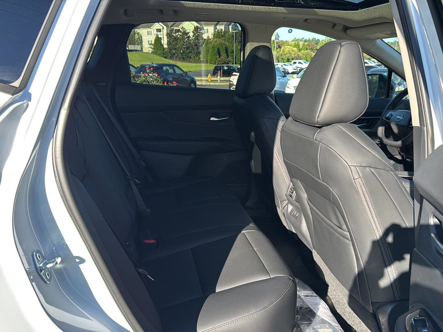 New 2026 Nissan Murano SL image 11