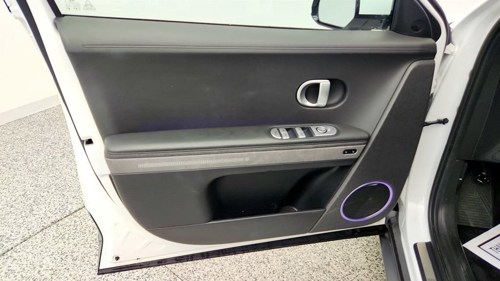 Used 2024 Hyundai Ioniq 5 Limited AWD/4WD image 11