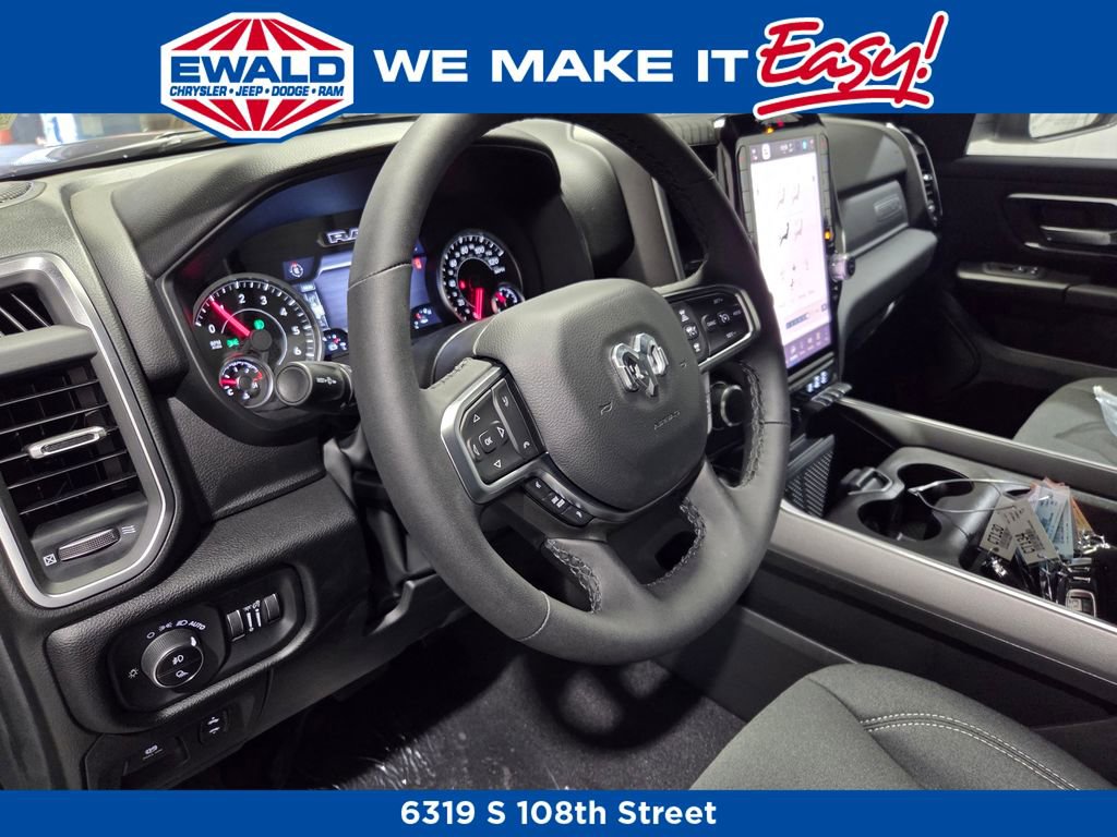 New 2026 RAM 1500 4x4 Crew Cab image 11