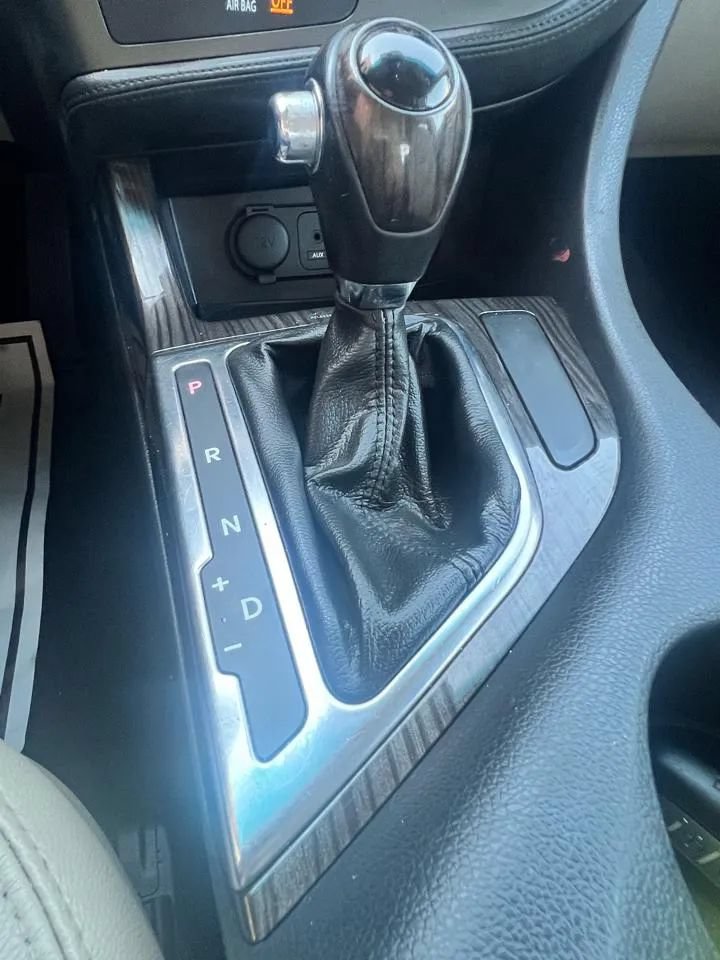 Used 2012 Kia Optima EX FWD image 21
