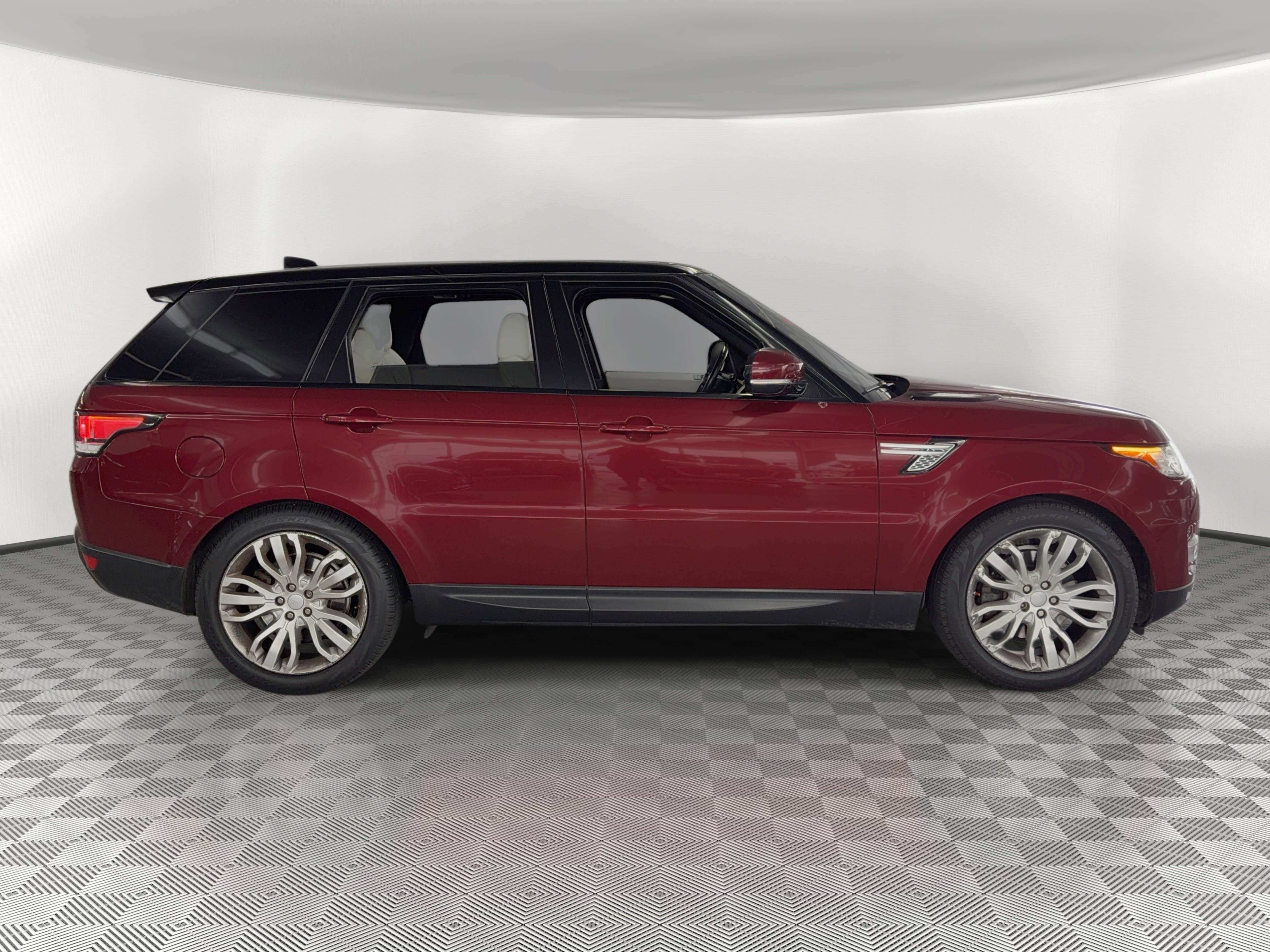 Used 2017 Land Rover Range Rover Sport HSE AWD/4WD image 8