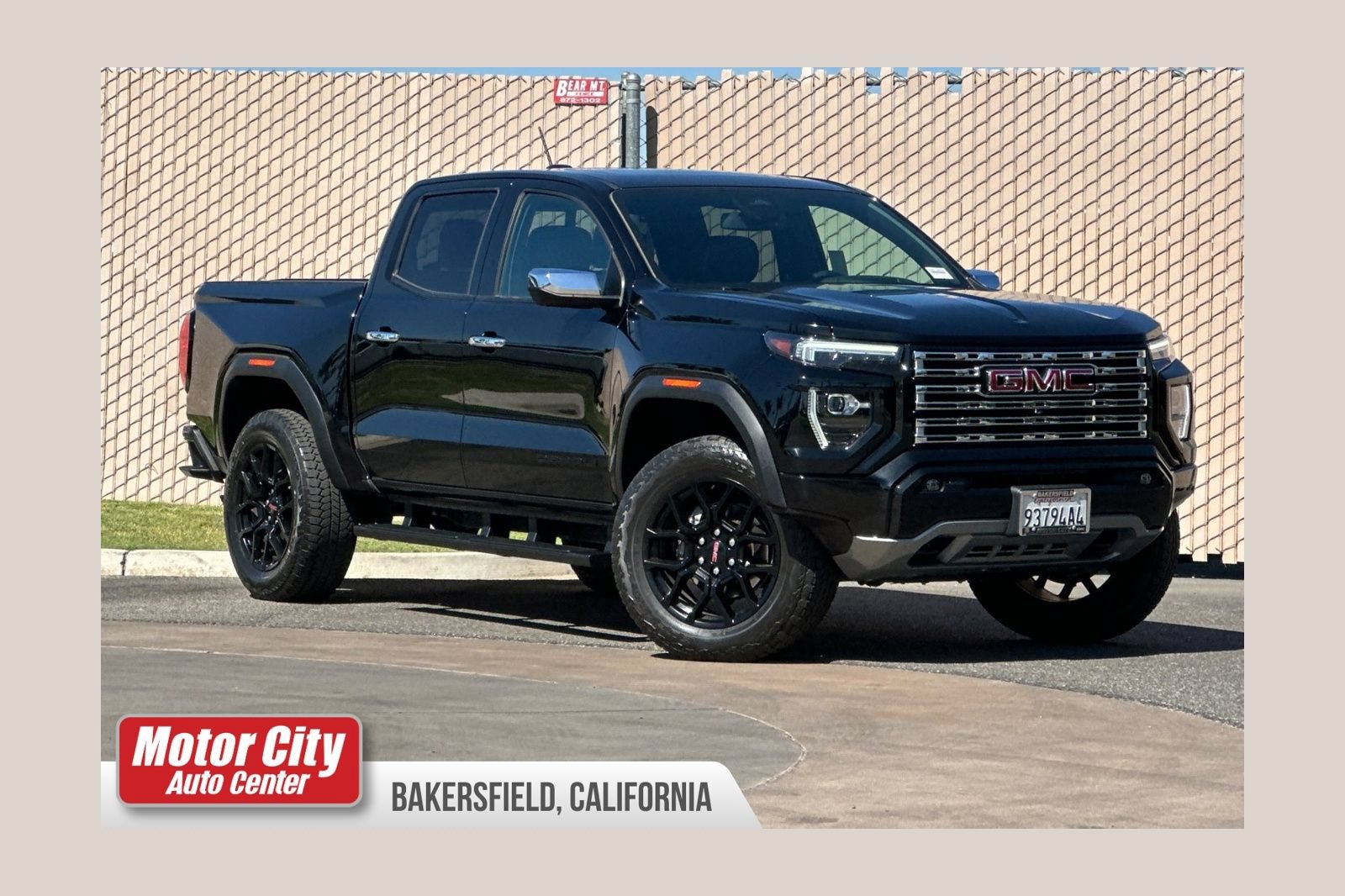 Certified 2024 GMC Canyon Denali w/ LPO, Denali Black Edition AWD/4WD image 1