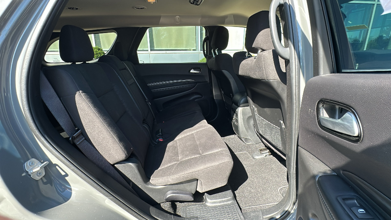 Used 2021 Dodge Durango SXT w/ 3rd Row Seating Group AWD/4WD image 24