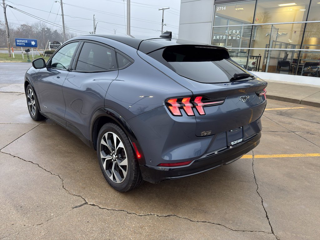 Used 2021 Ford Mustang Mach-E Premium image 3