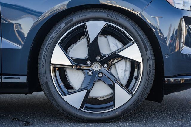 New 2025 Volvo EX90 Ultra w/ Protection Package Premier image 14