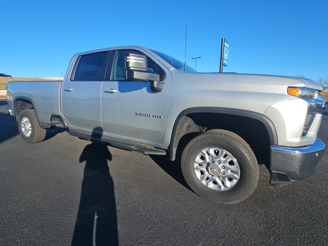 Used 2022 Chevrolet Silverado 3500 LT w/ All Star Edition image 3