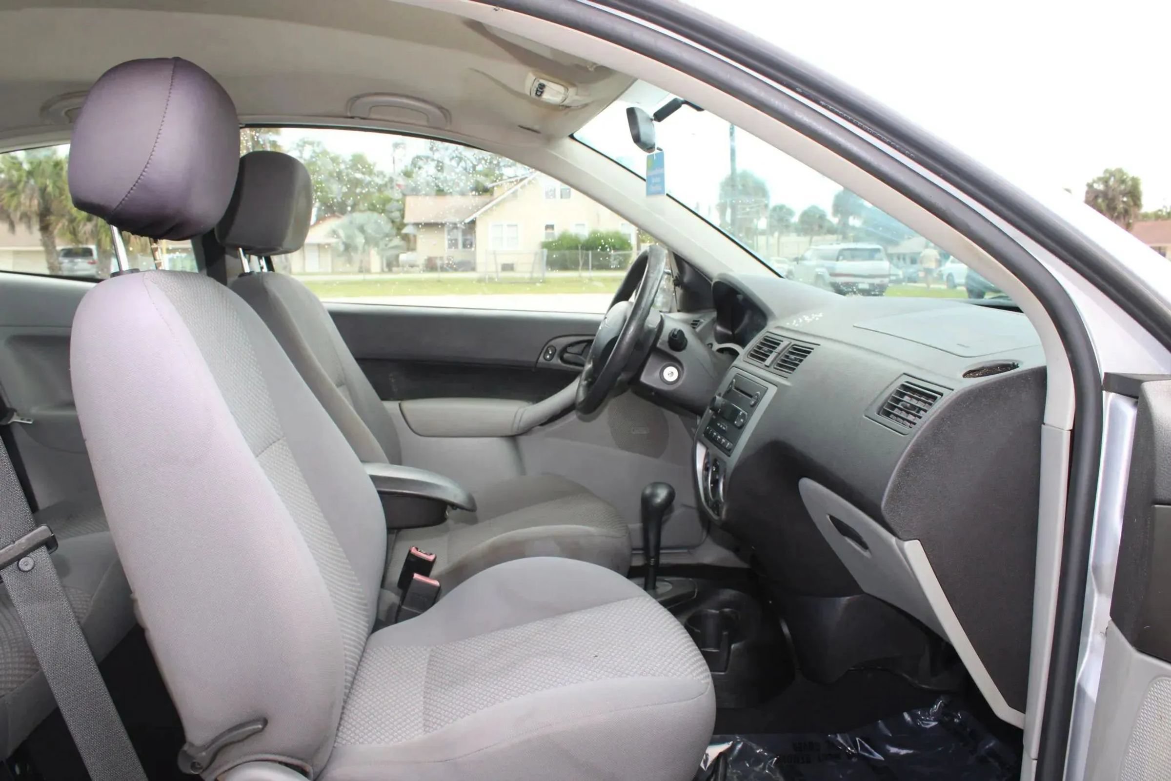 Used 2006 Ford Focus SE FWD image 22