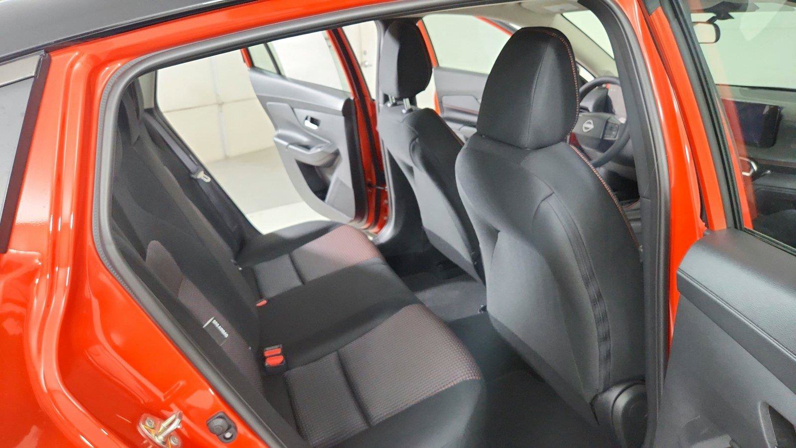 New 2027 Nissan Sentra SR w/ SR All Weather Package FWD image 25