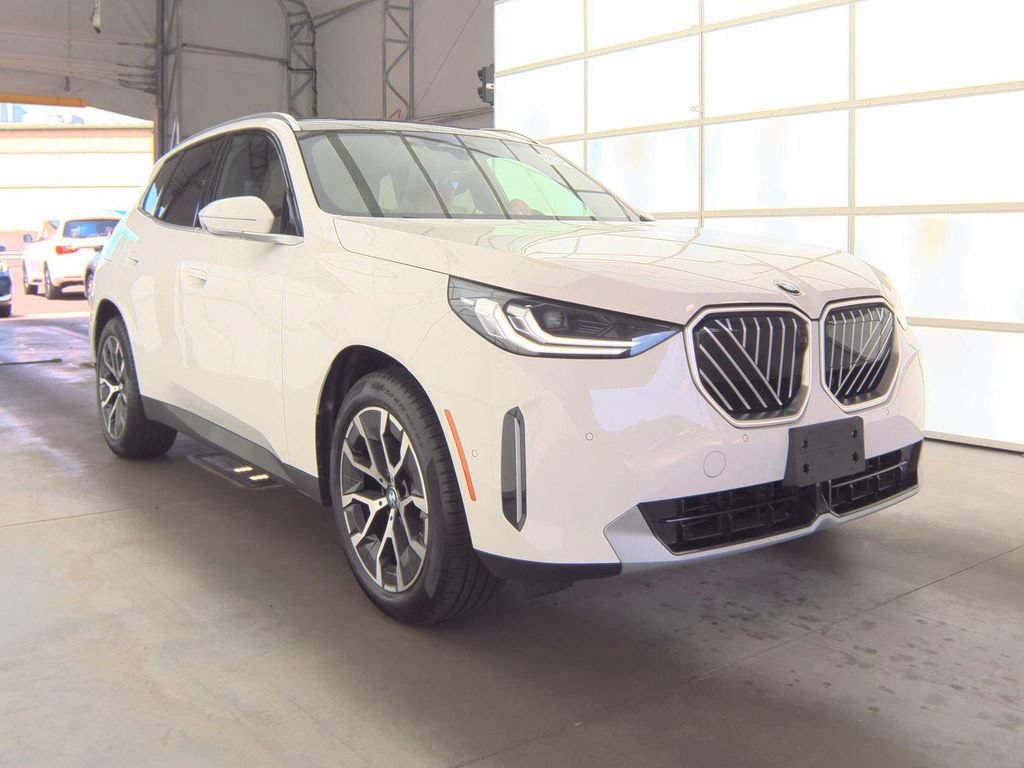 Certified 2025 BMW X3 xDrive30i w/ Premium Package AWD/4WD image 1