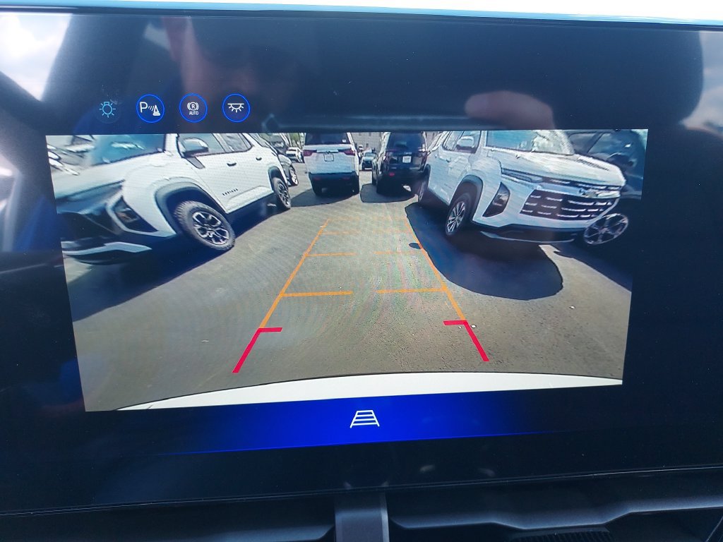 New 2027 Chevrolet Equinox RS w/ Convenience Package III FWD image 23