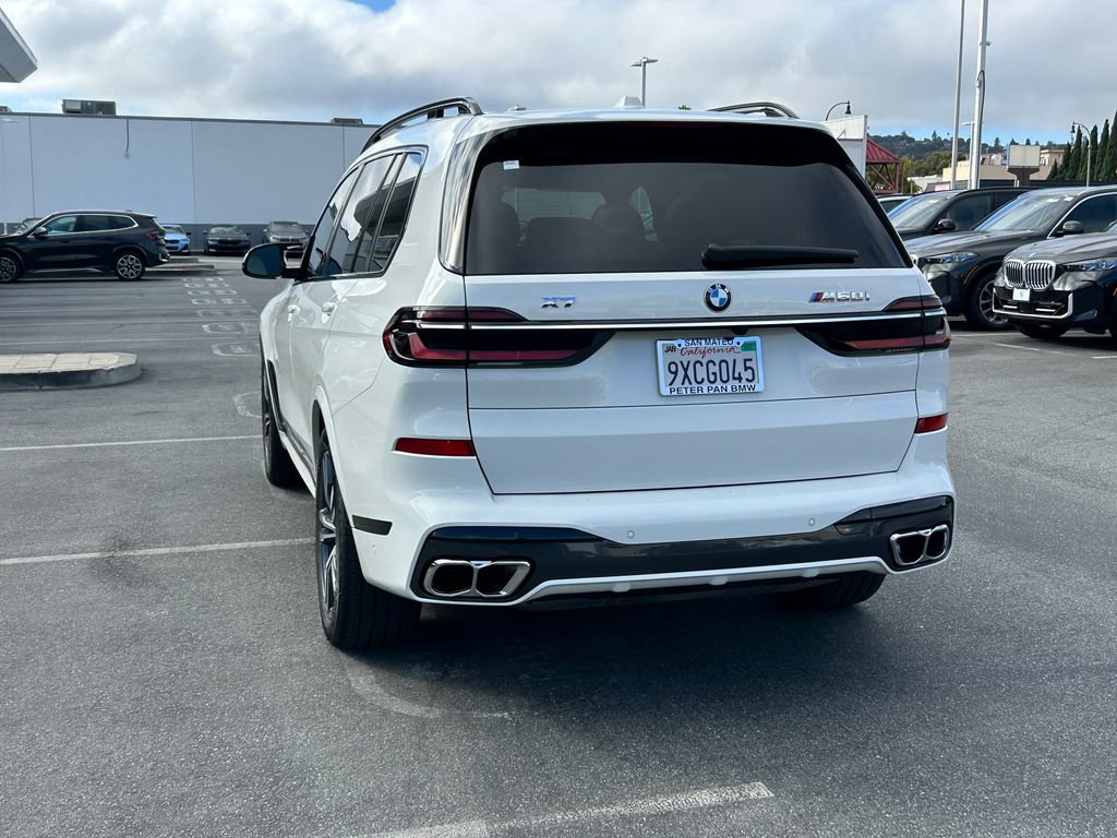 Used 2026 BMW X7 M60i AWD/4WD image 3