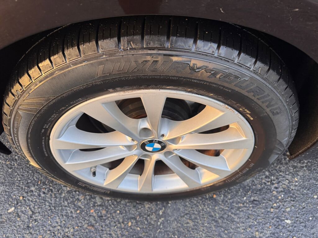 Used 2014 BMW 328i Gran Turismo xDrive AWD/4WD image 5