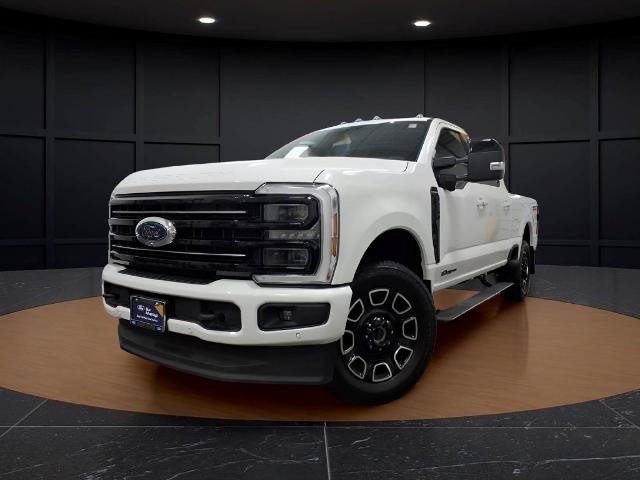 Certified 2025 Ford F250 Platinum AWD/4WD image 3