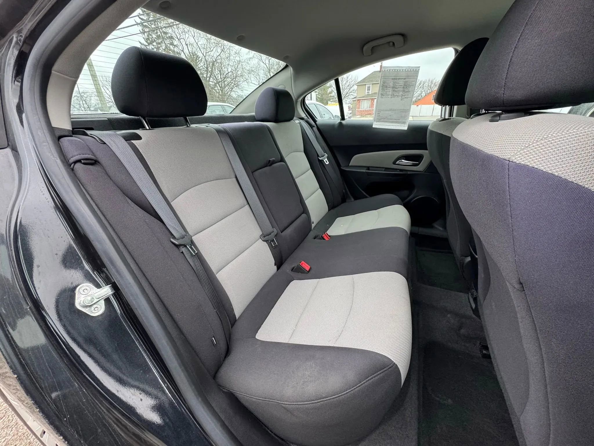 Used 2014 Chevrolet Cruze LS image 10