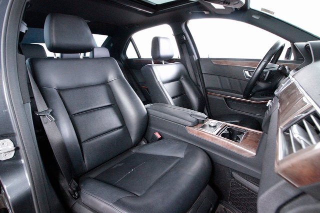 Used 2012 Mercedes-Benz E 350 4MATIC Sedan image 40