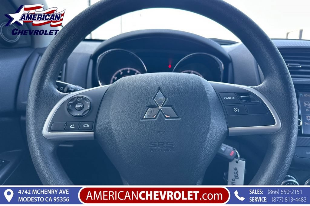Used 2025 Mitsubishi Outlander Sport ES AWD/4WD image 29