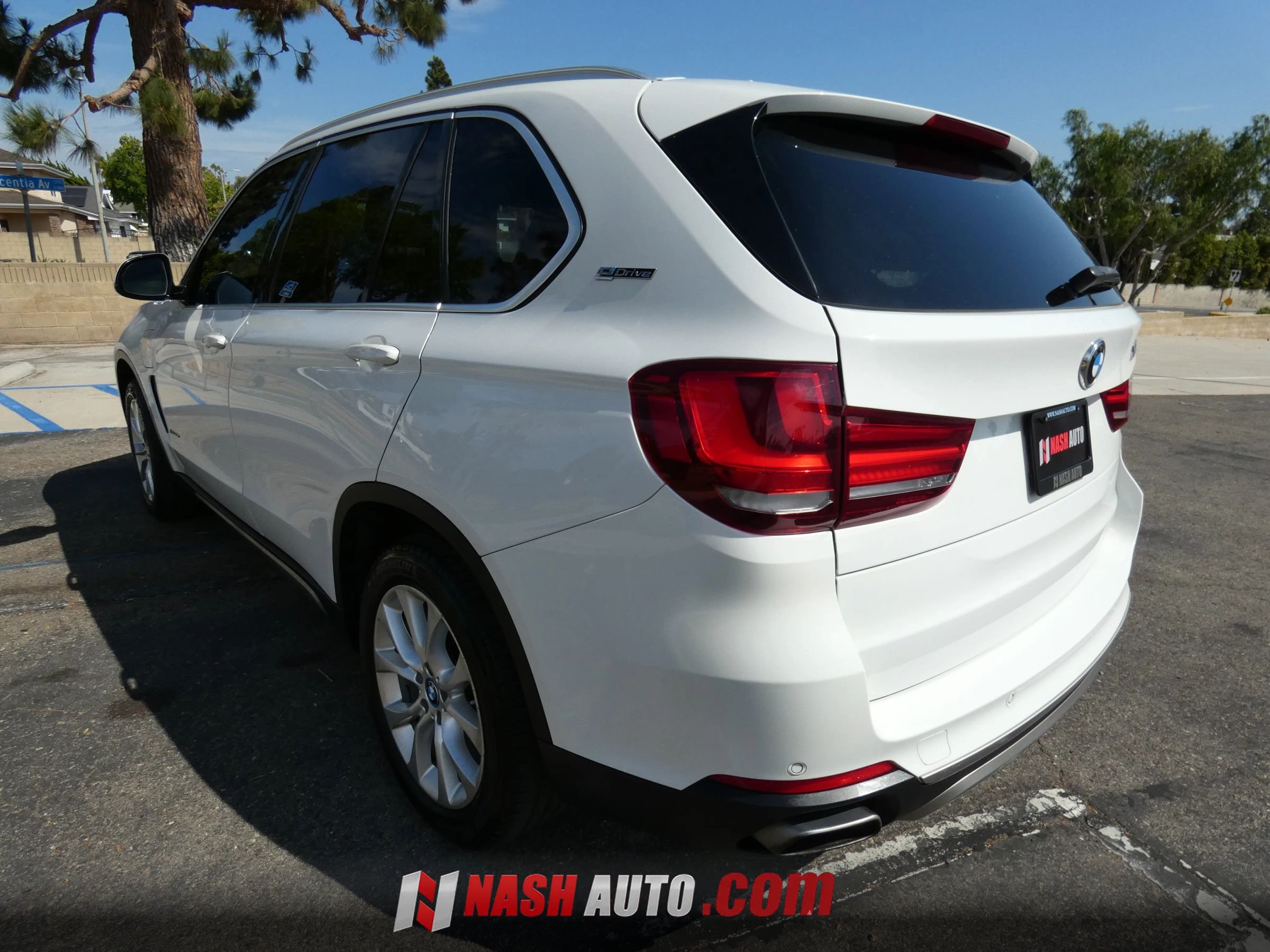 Used 2018 BMW X5 xDrive40e w/ Lighting Package AWD/4WD image 12