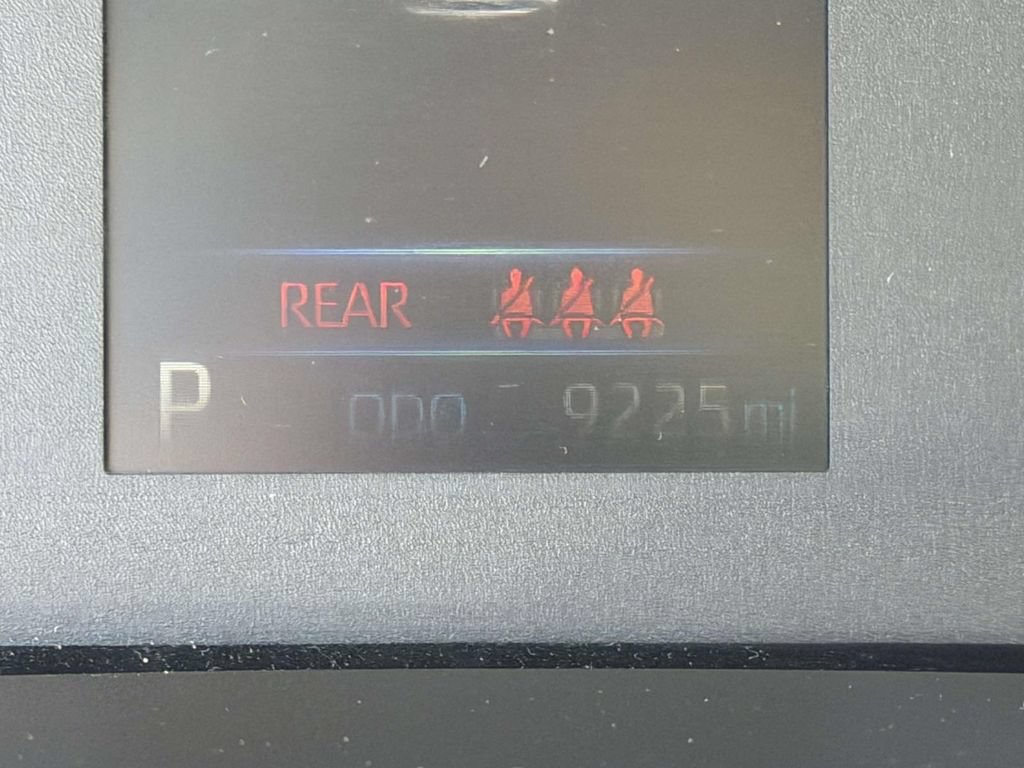 Used 2023 Toyota Corolla LE FWD image 23