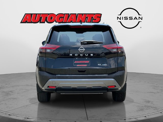 Used 2023 Nissan Rogue SL AWD/4WD image 5