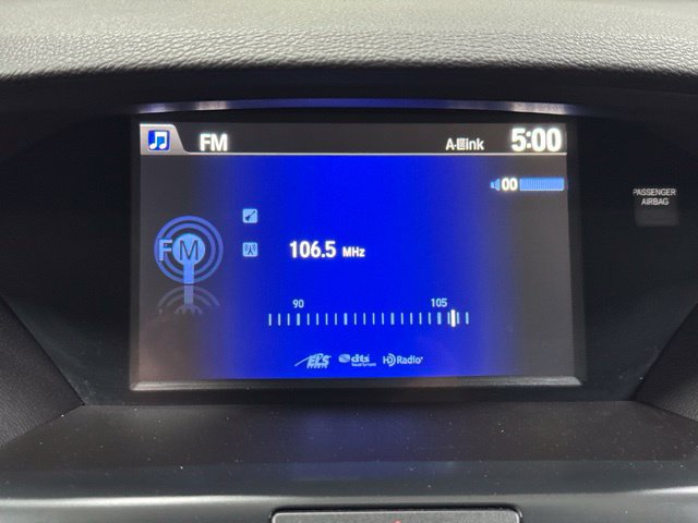 Used 2017 Acura MDX w/ Technology Package AWD/4WD image 19