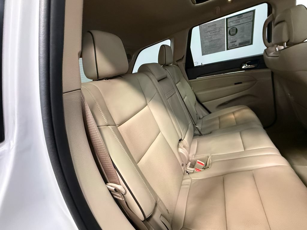 Used 2021 Jeep Grand Cherokee Overland w/ Protech Group AWD/4WD image 66