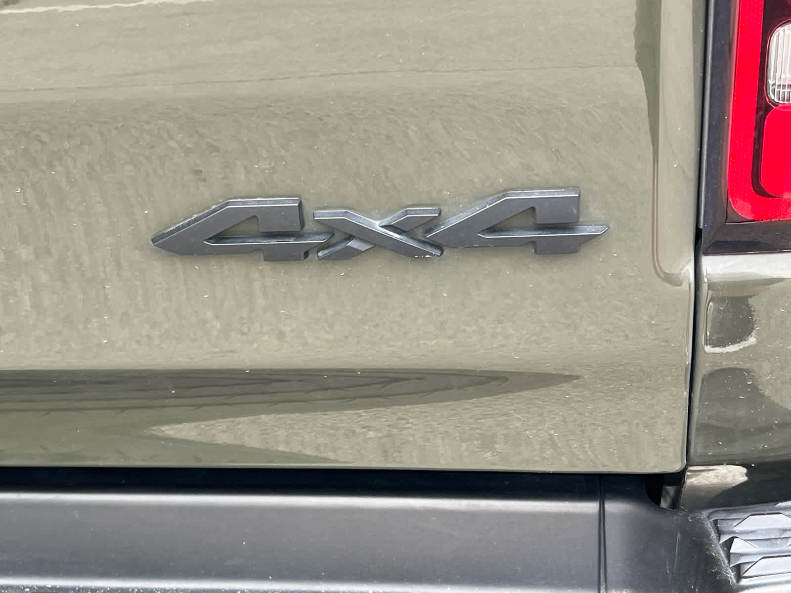 Used 2021 RAM 1500 Big Horn w/ Built-to-serve Edition image 10