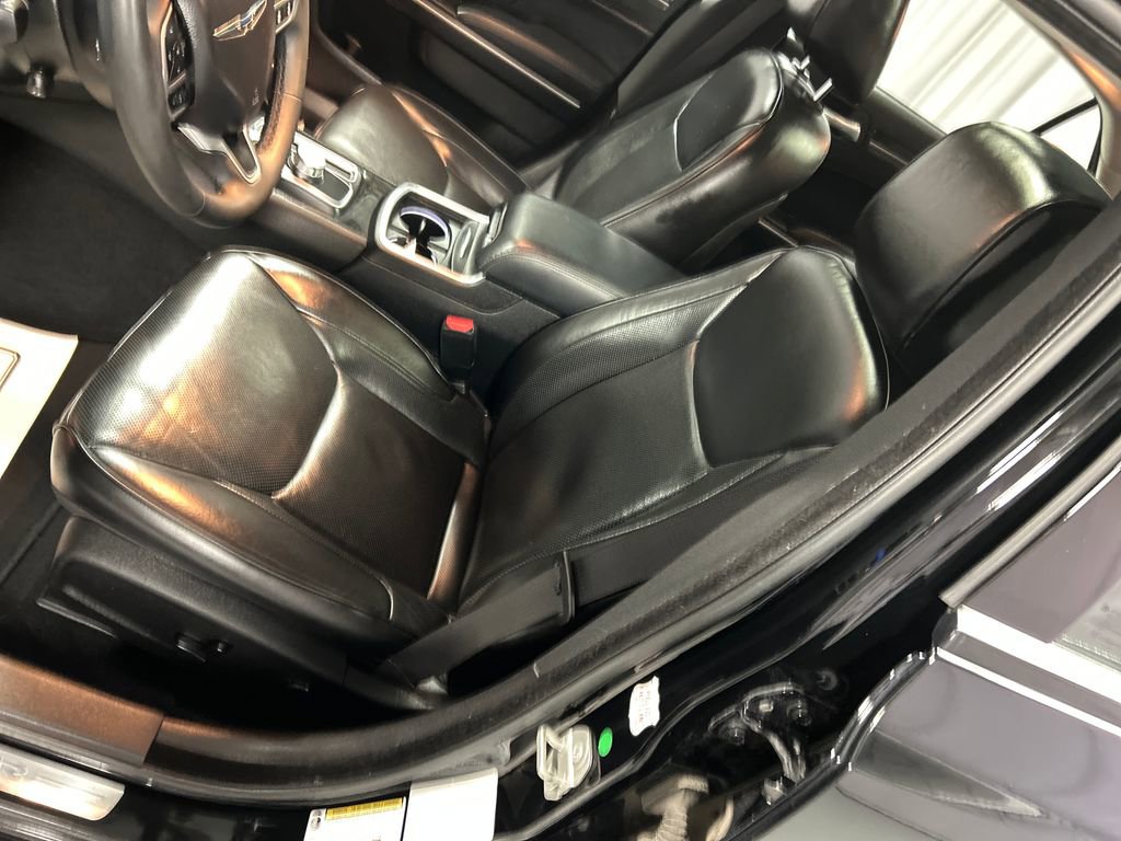 Used 2023 Chrysler 300 Touring L w/ Popular Equipment Group image 12