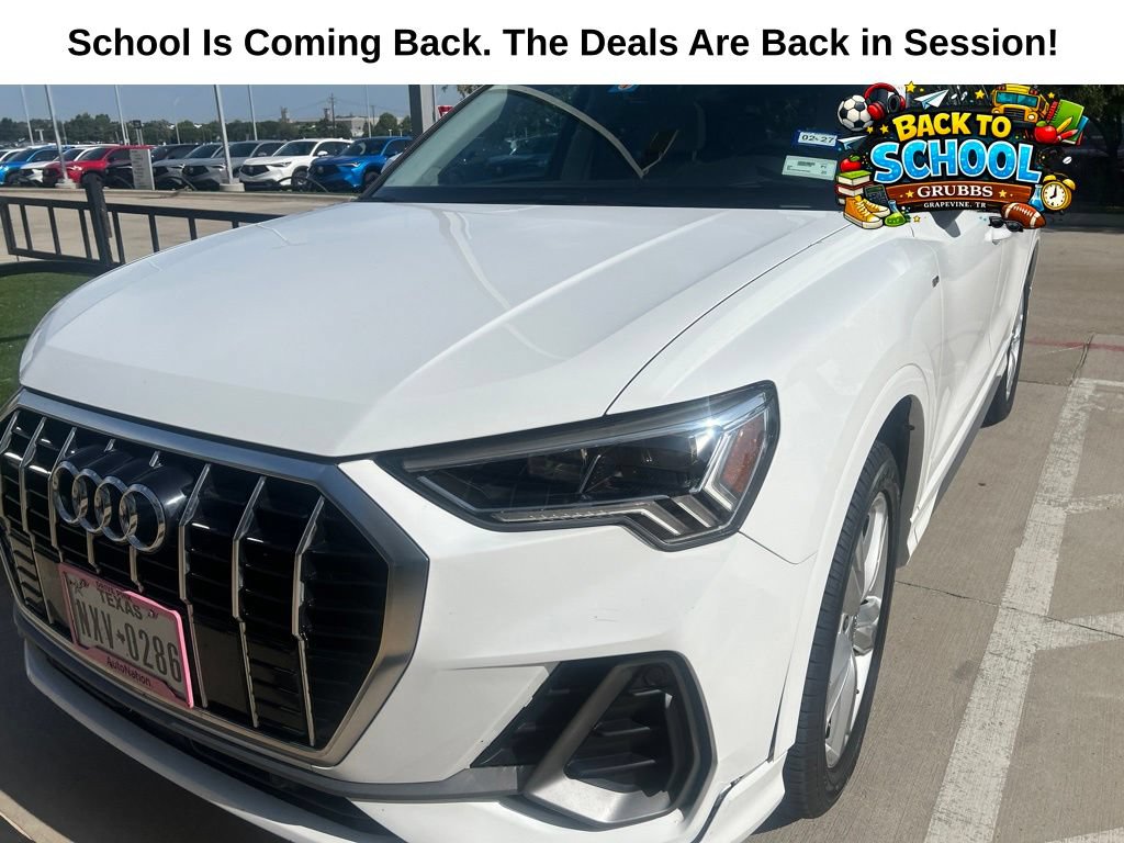 Used 2019 Audi Q3 2.0T Premium Plus AWD/4WD image 1