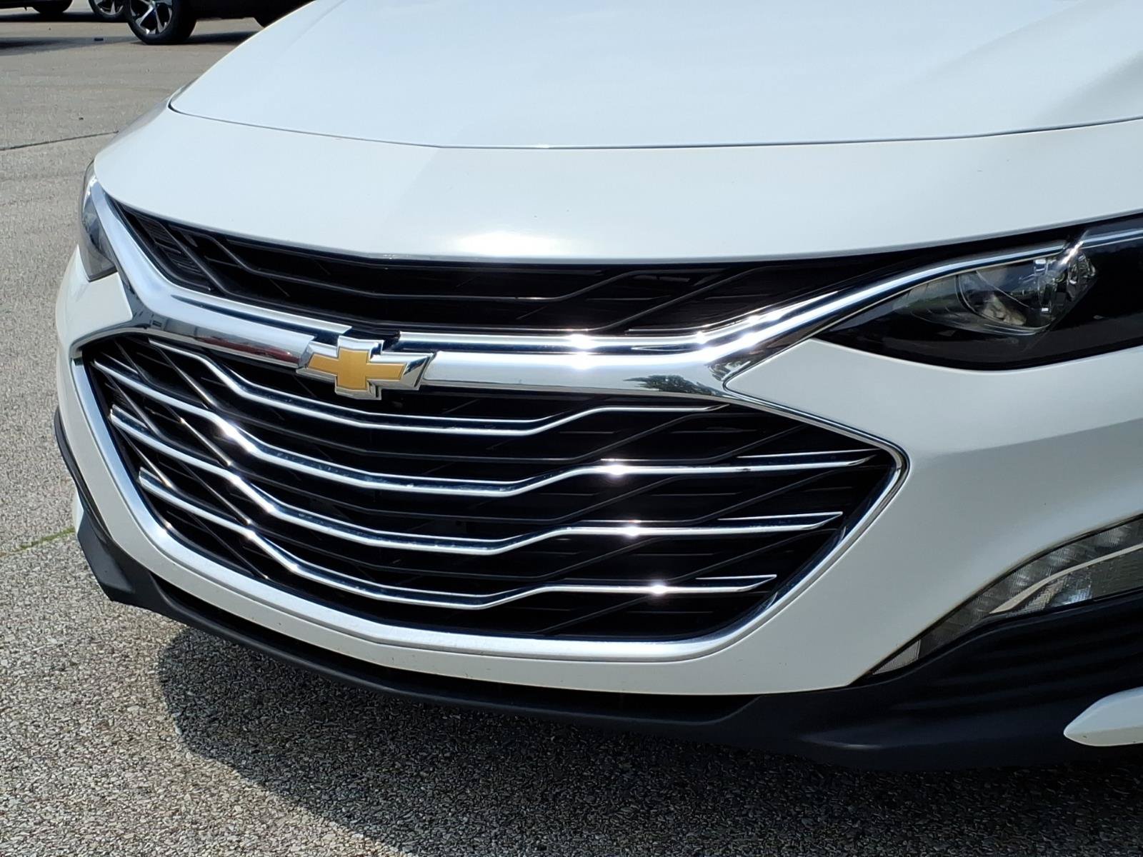 Used 2024 Chevrolet Malibu LT FWD image 34