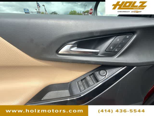 Certified 2025 Chevrolet Equinox ACTIV w/ Convenience Package III AWD/4WD image 22