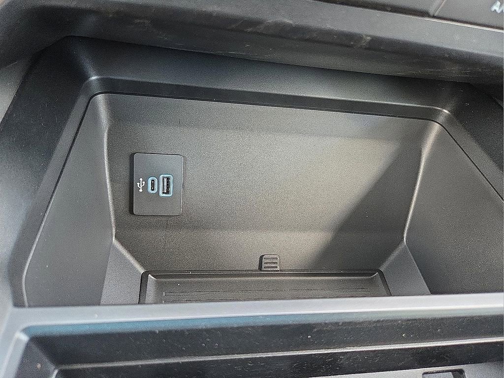 New 2025 Ford F250 XLT w/ 360-Degree Camera Package image 16