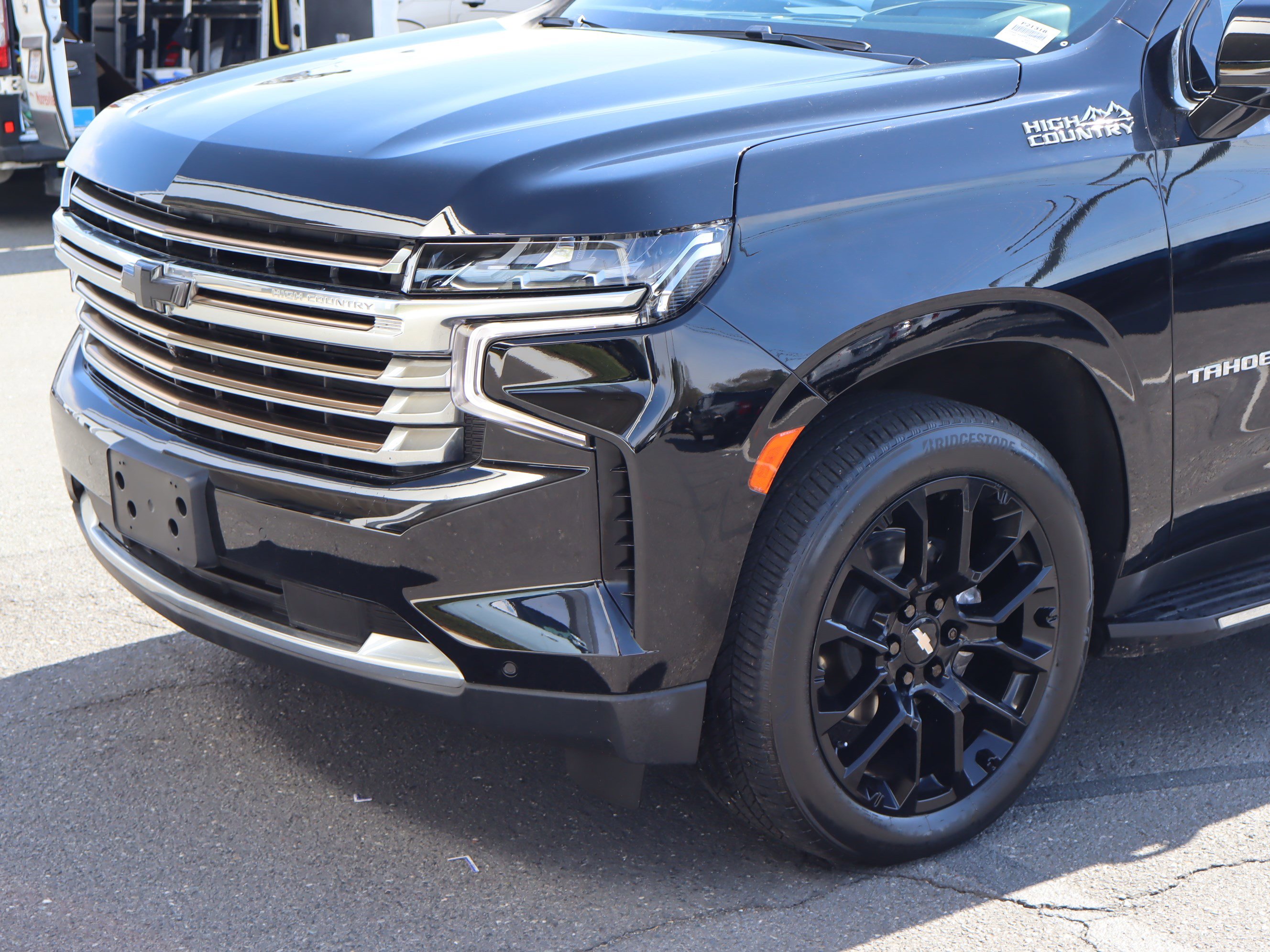 Used 2022 Chevrolet Tahoe High Country AWD/4WD image 6