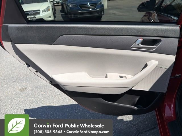 Used 2017 Hyundai Sonata SE FWD image 28