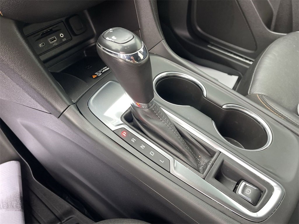 Used 2019 Chevrolet Equinox Premier image 19