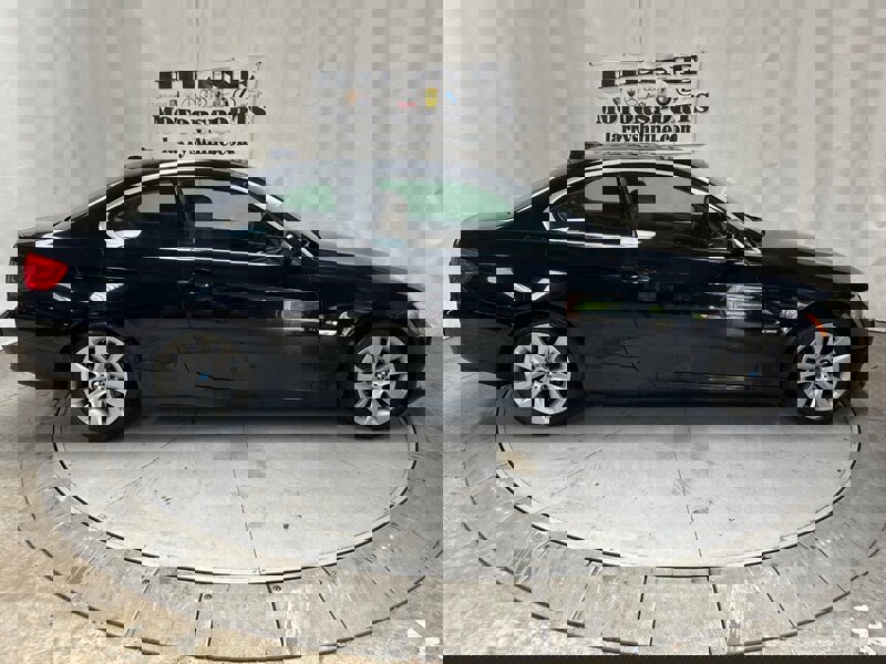 Used 2011 BMW 328i xDrive Coupe w/ Premium Pkg image 8