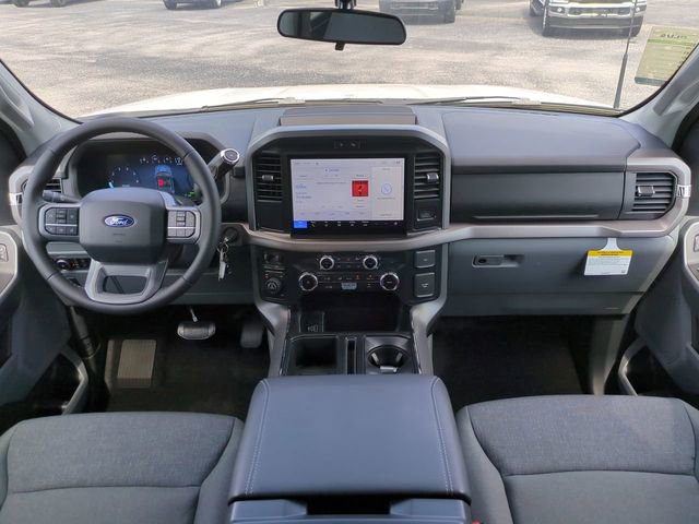 New 2026 Ford F150 XLT w/ XLT Chrome Appearance Package image 15