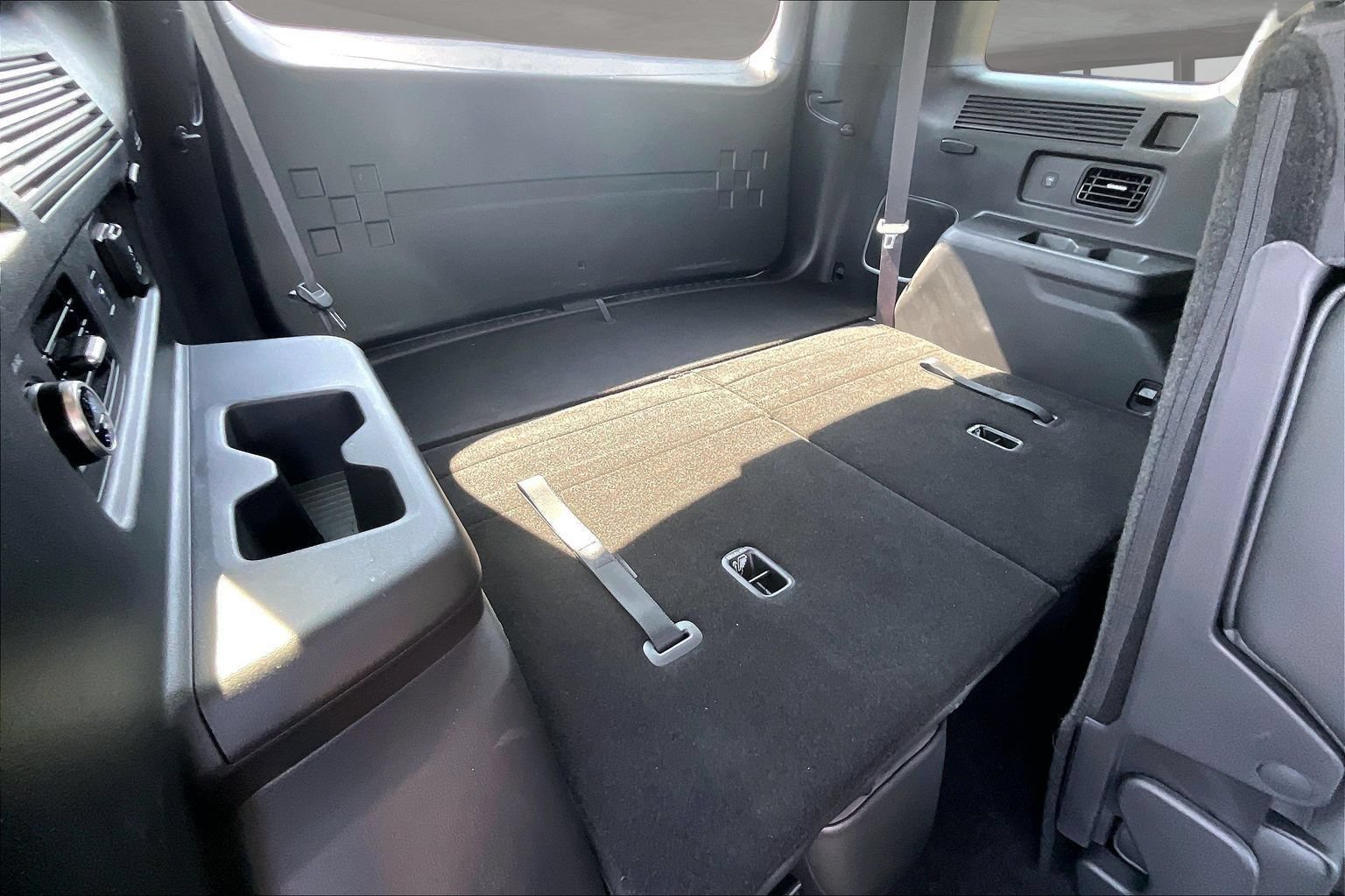Certified 2024 Hyundai Santa Fe Limited FWD image 26
